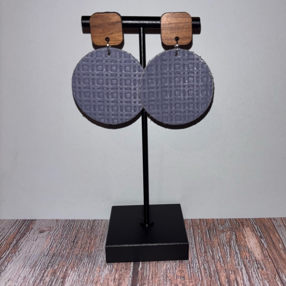 Gray Textured Circle Earrings